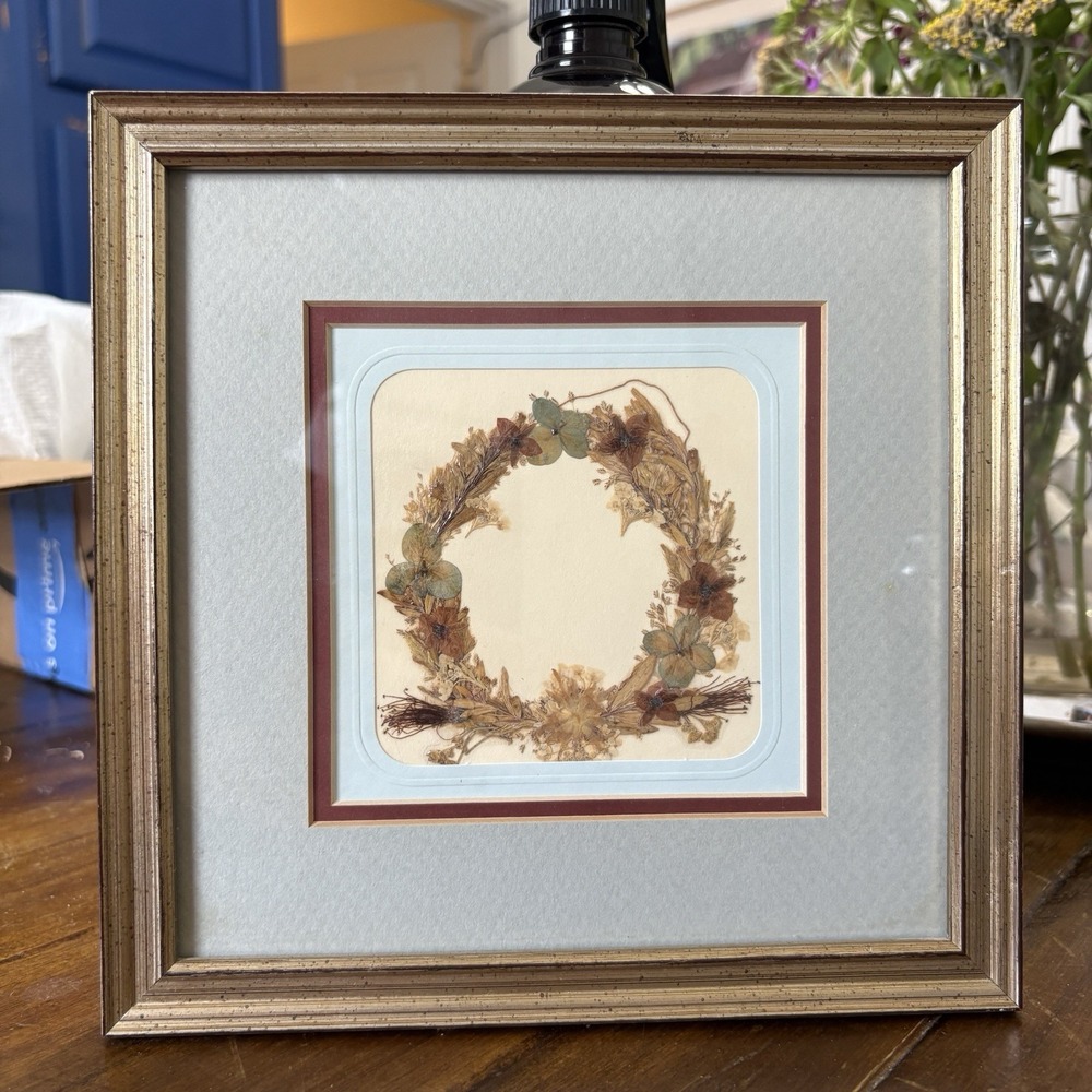 Vtg Wall Art Framed Wreath Pressed Flowers Framed GrannyCore CottageCore Cabin